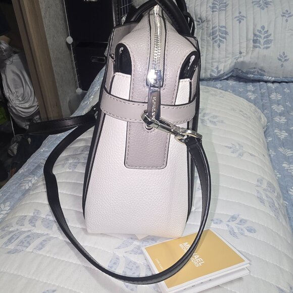 Michael Kors Mercer Medium Color-Block Belted Satchel - Picture 4 of 6